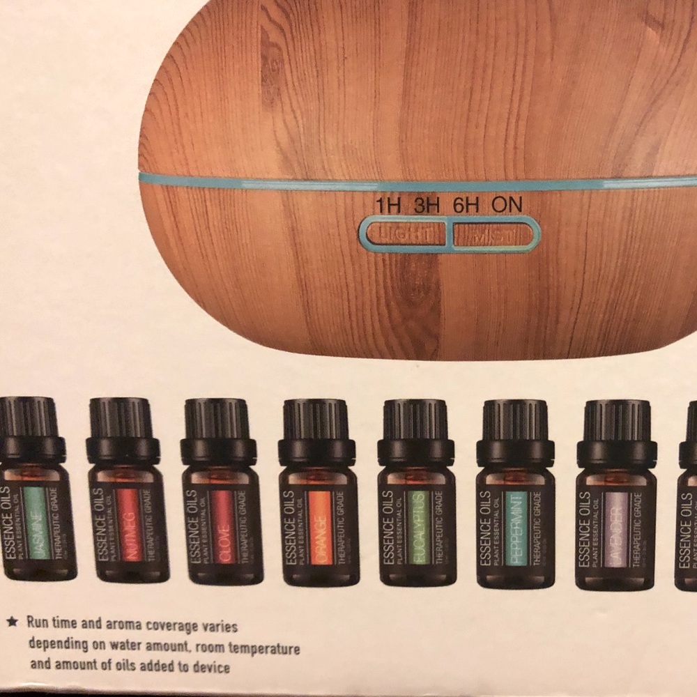 Aromatherapy Lighted Diffuser with 10 Therapeutic Grade Essential Oils
